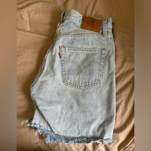 Levi’s shorts